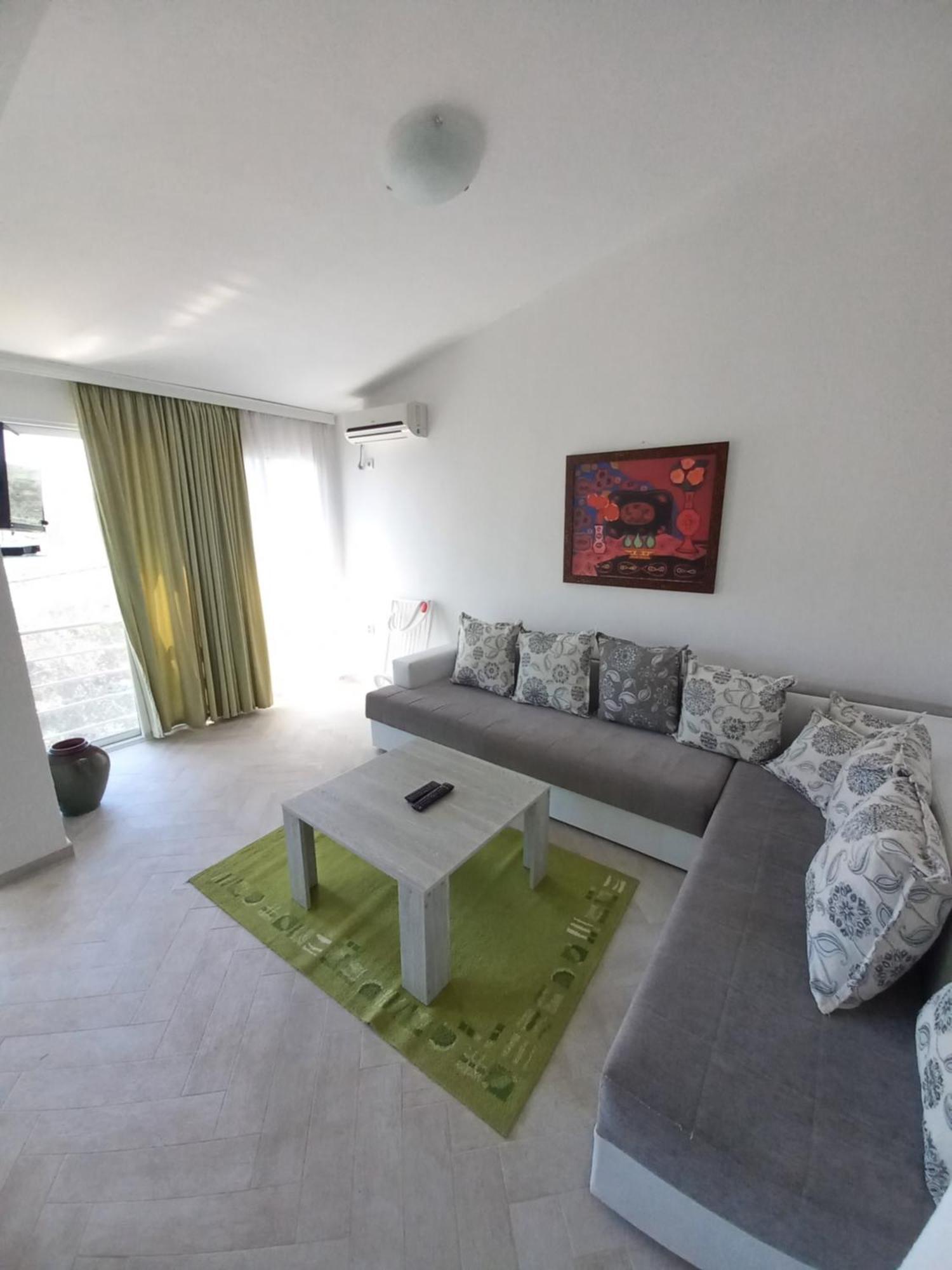 Nana Dea 2 Appartement Utjeha Kamer foto