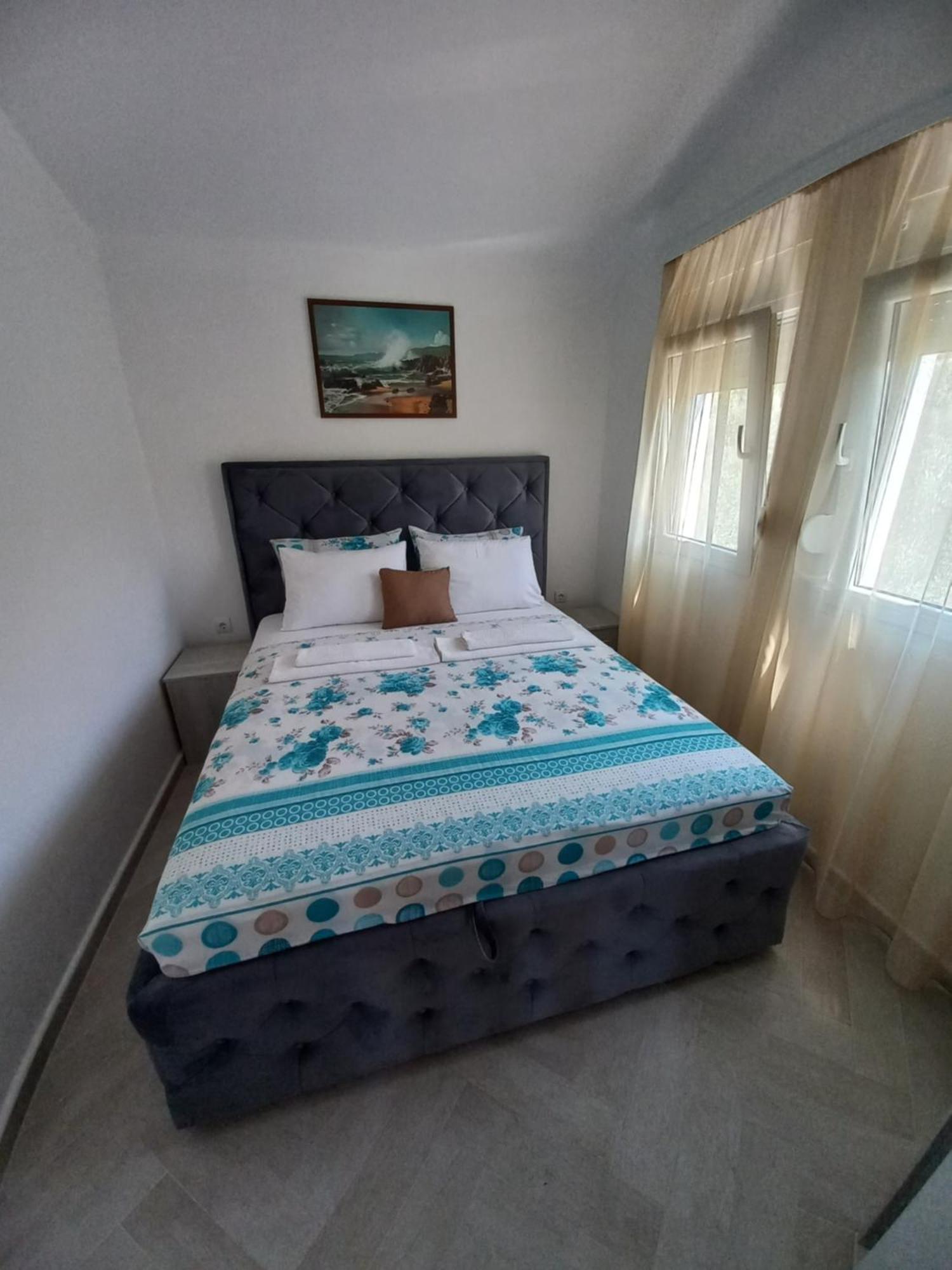 Nana Dea 2 Appartement Utjeha Kamer foto