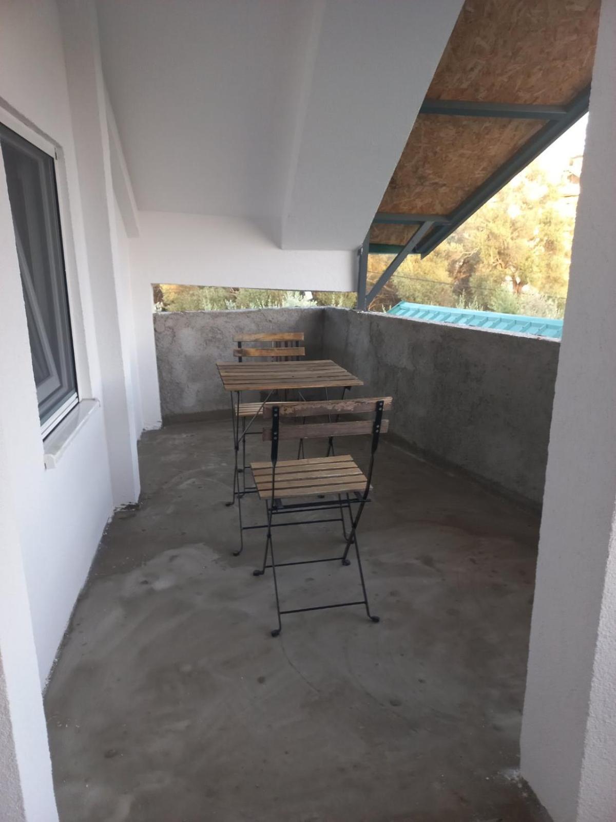 Nana Dea 2 Appartement Utjeha Buitenkant foto