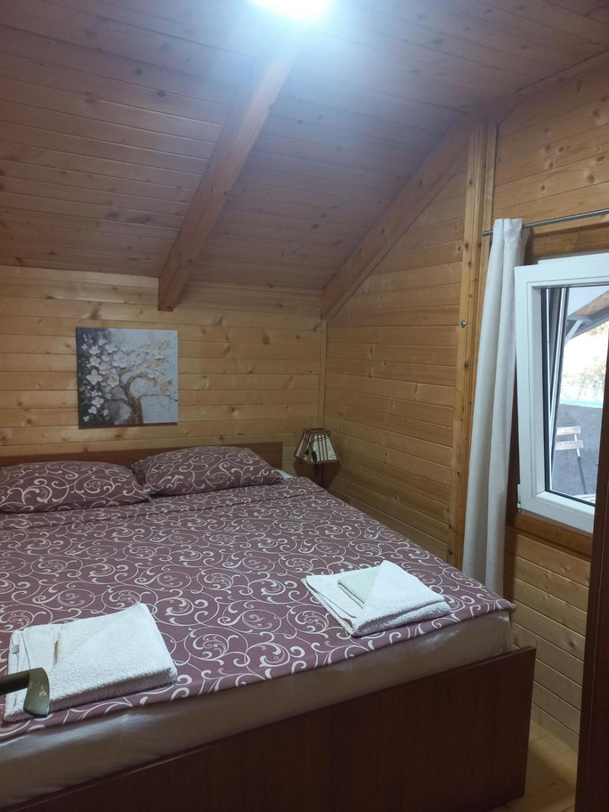 Nana Dea 2 Appartement Utjeha Buitenkant foto