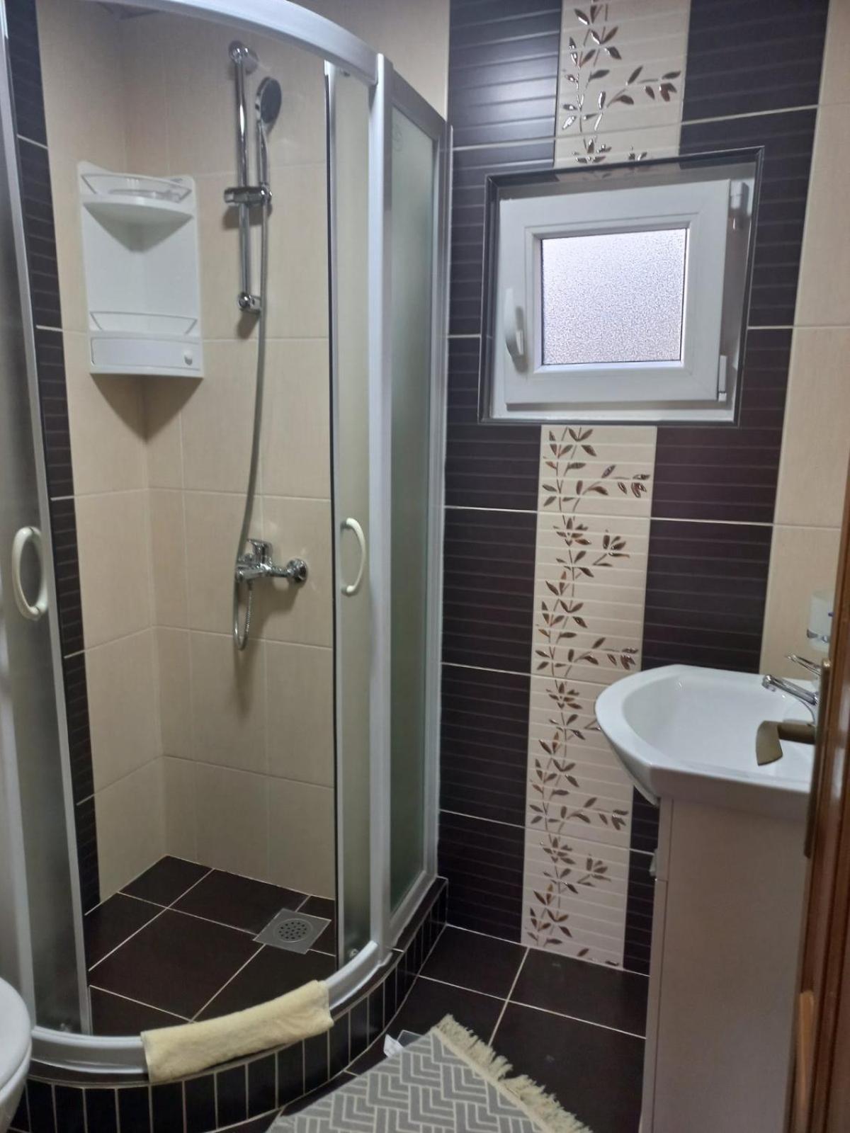 Nana Dea 2 Appartement Utjeha Buitenkant foto