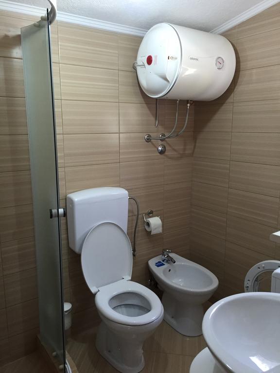 Nana Dea 2 Appartement Utjeha Buitenkant foto