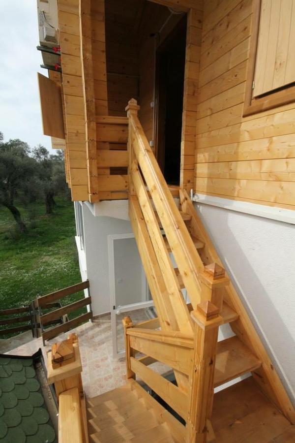 Nana Dea 2 Appartement Utjeha Buitenkant foto