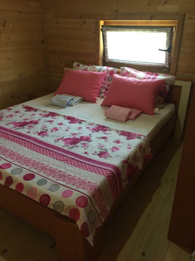 Nana Dea 2 Appartement Utjeha Buitenkant foto